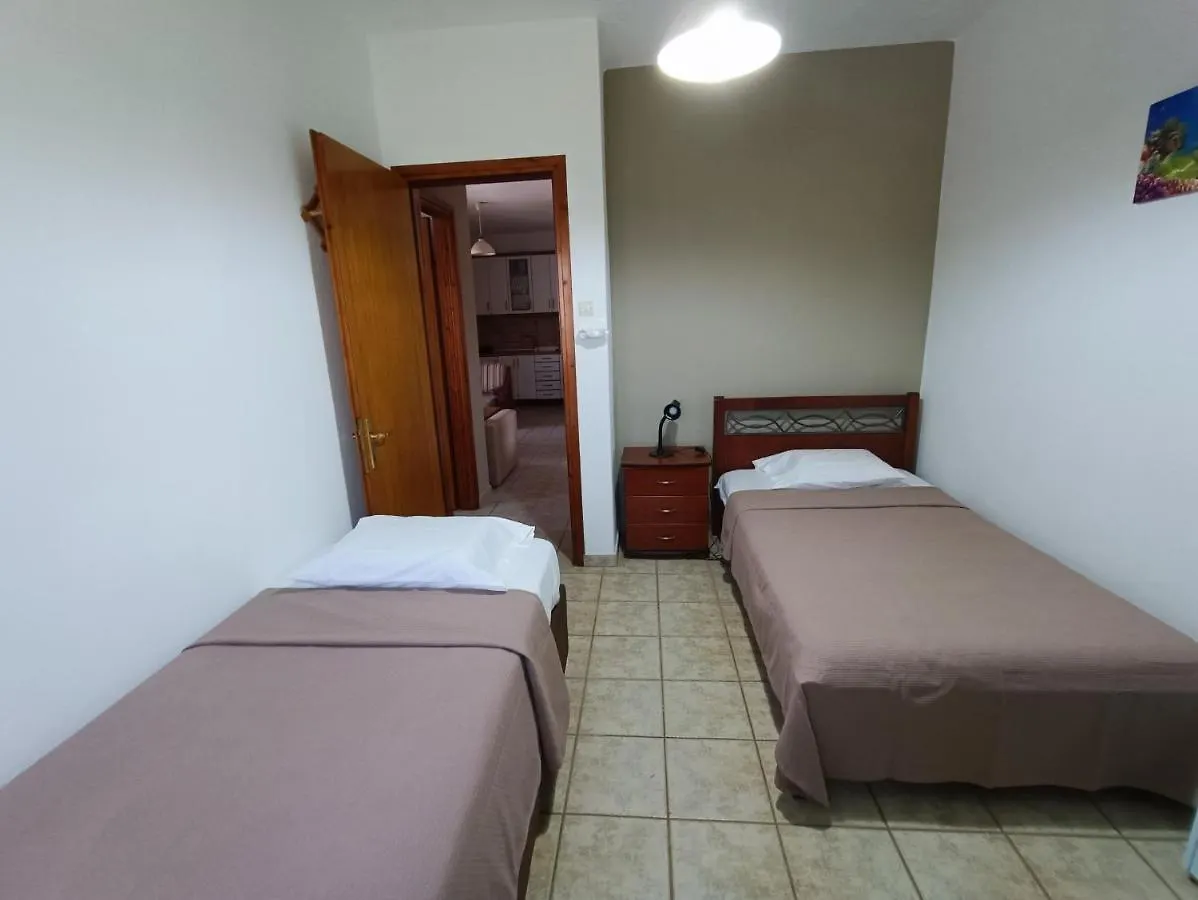 Zafiroudis Apartments ニキティ